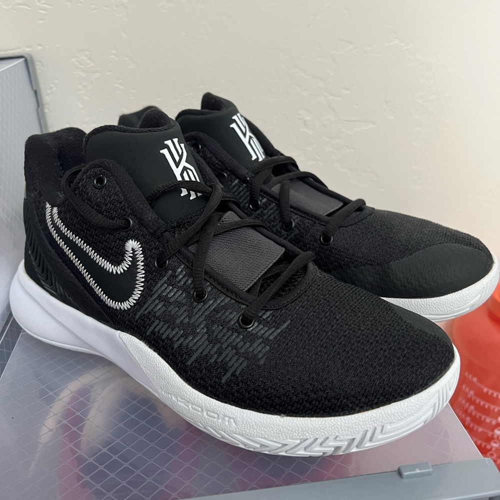 Kyrie 6 Shoes